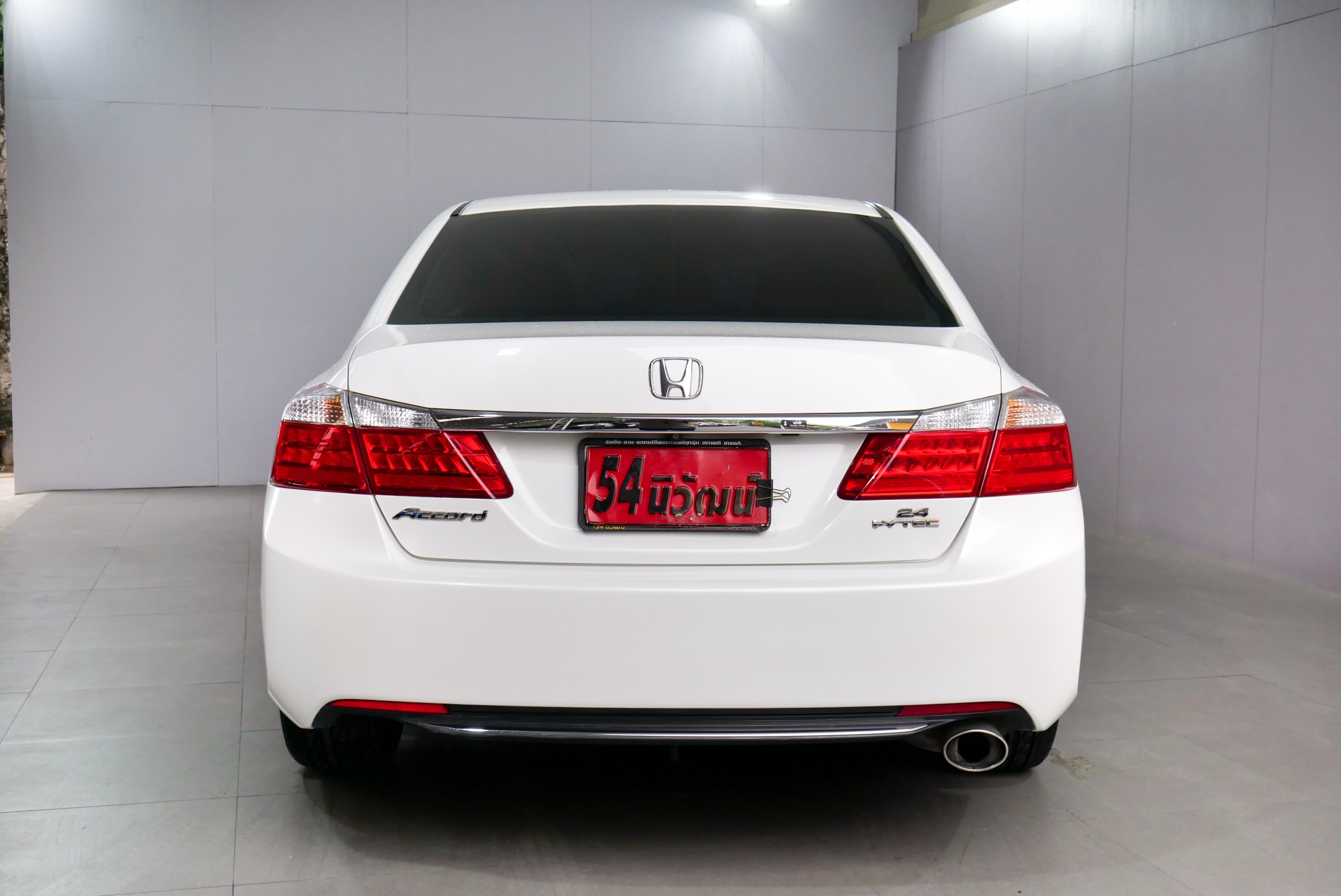 Honda Accord Gen 9 ปี 2013 สีขาว