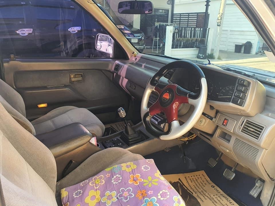 Isuzu TFR มังกรทอง ปี 1995 สีเงิน (รูปที่ 5)