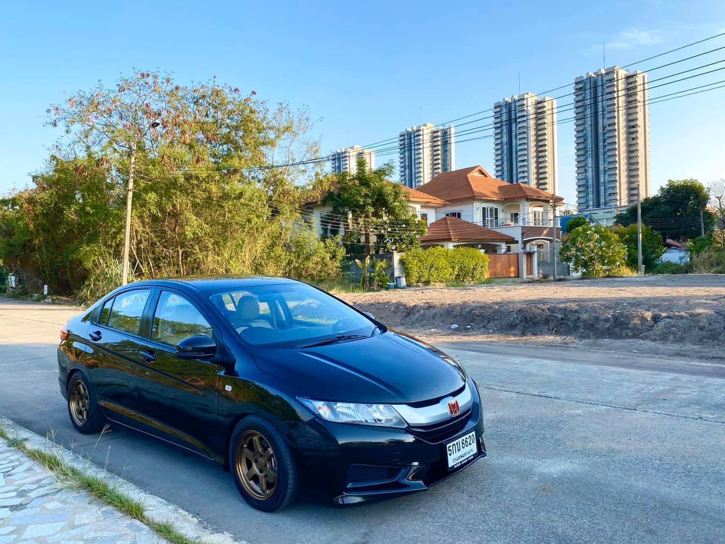 Honda City ปี 2016 สีดำ (รูปที่ 5)