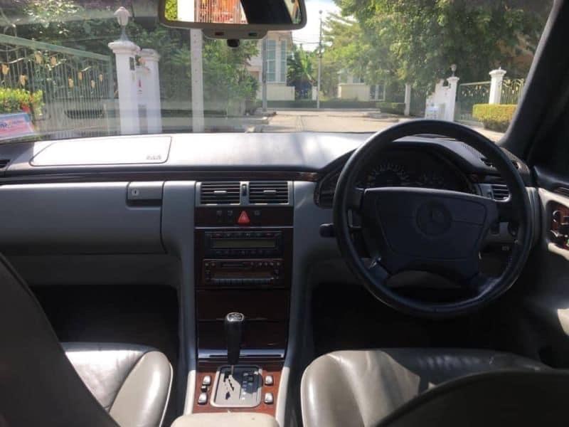 Mercedes-Benz W210 E230 ปี 1996 (รูปที่ 7)
