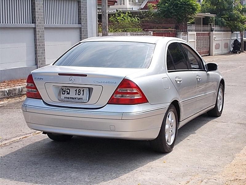 Mercedes-Benz C-Class W203 C180 ปี 2000 สีเทา (รูปที่ 7)