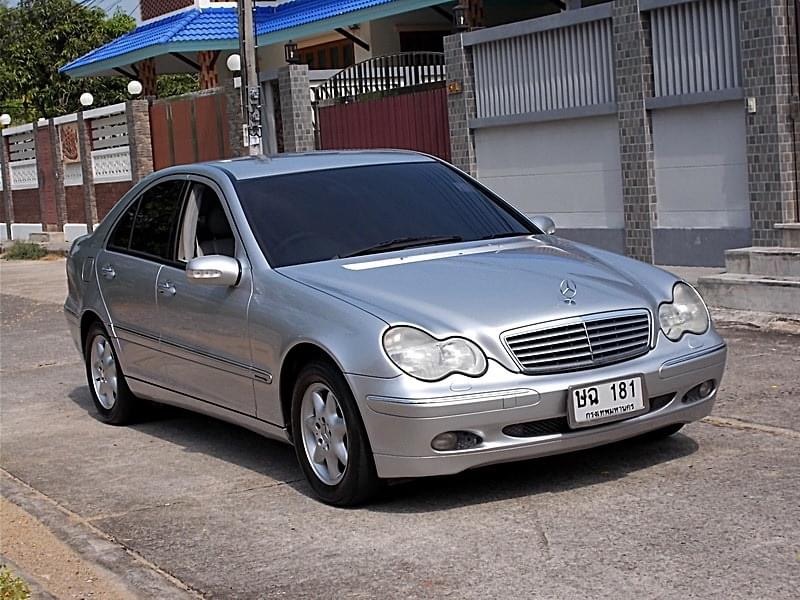 Mercedes-Benz C-Class W203 C180 ปี 2000 สีเทา (รูปที่ 4)