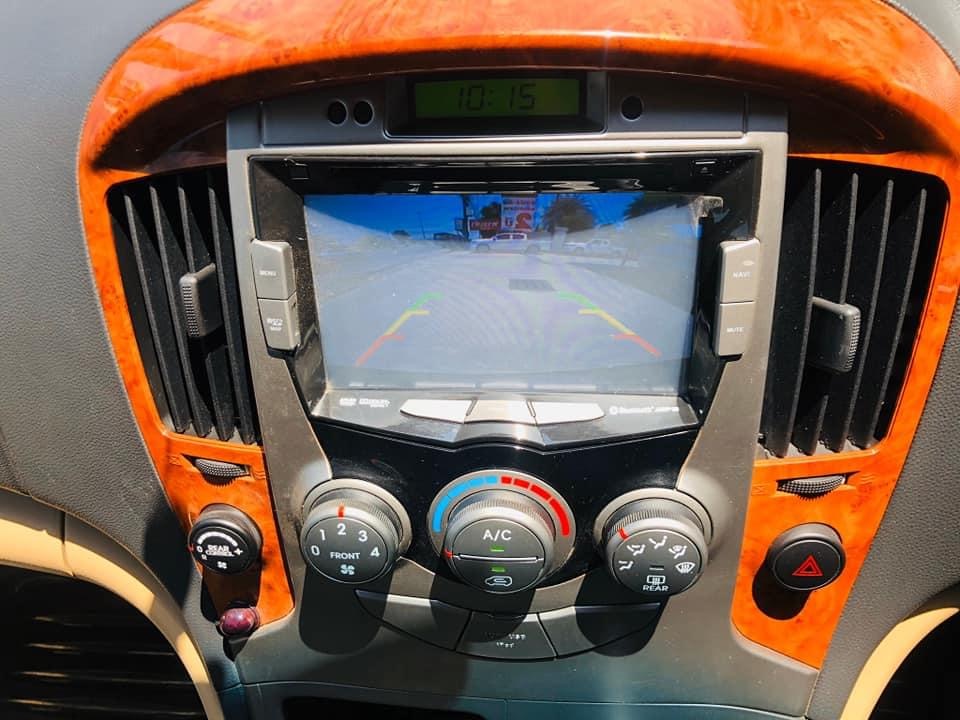 Hyundai H-1 ปี 2014 สีเทา (รูปที่ 4)