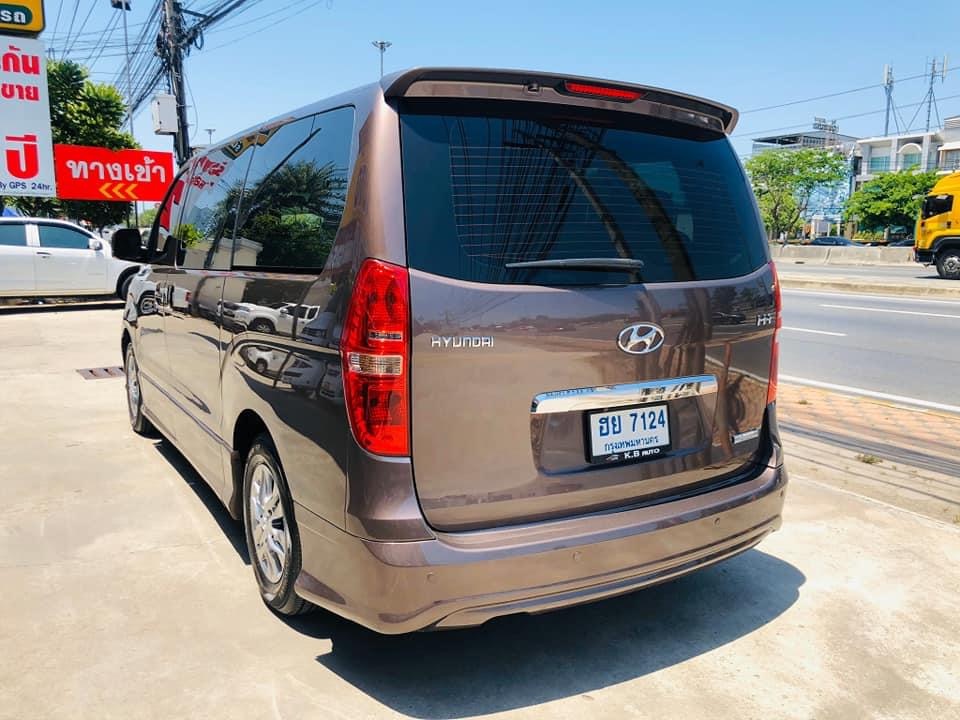 Hyundai H-1 ปี 2014 สีเทา (รูปที่ 2)