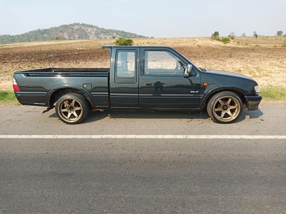 Isuzu TFR มังกรทอง ปี 1997 สีดำ (รูปที่ 8)