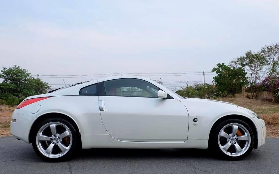 Nissan Fairlady Z 350Z ปี 2009 สีขาว (รูปที่ 4)