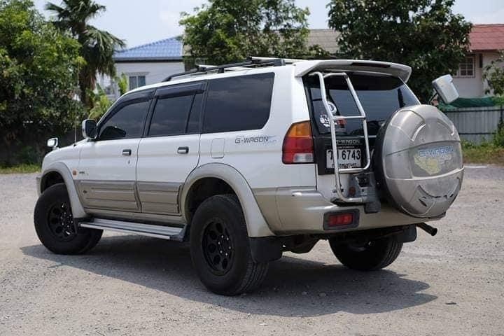 Mitsubishi Strada G-Wagon ปี 2002 สีขาว (รูปที่ 6)
