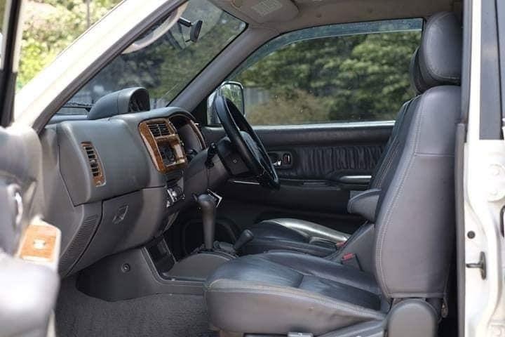 Mitsubishi Strada G-Wagon ปี 2002 สีขาว (รูปที่ 13)