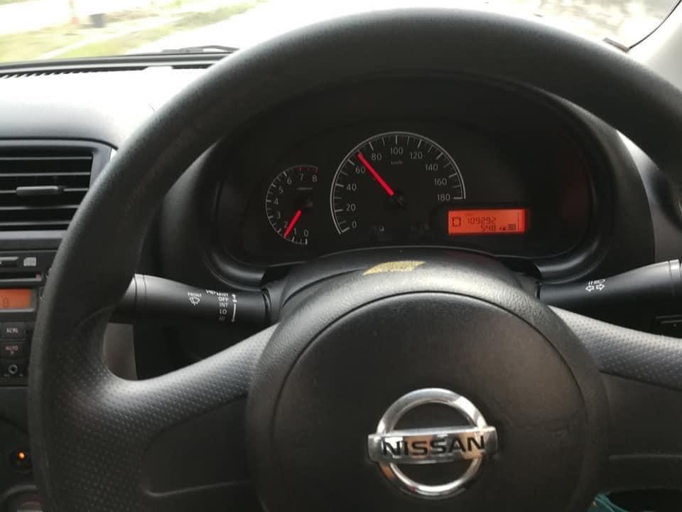Nissan Almera ปี 2013 สีเทา (รูปที่ 13)