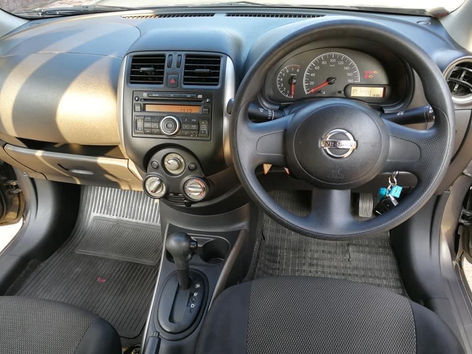 Nissan Almera ปี 2013 สีเทา (รูปที่ 10)