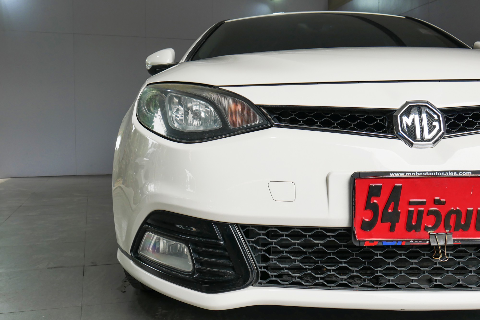 MG MG6 Fastback ปี 2014 สีขาว