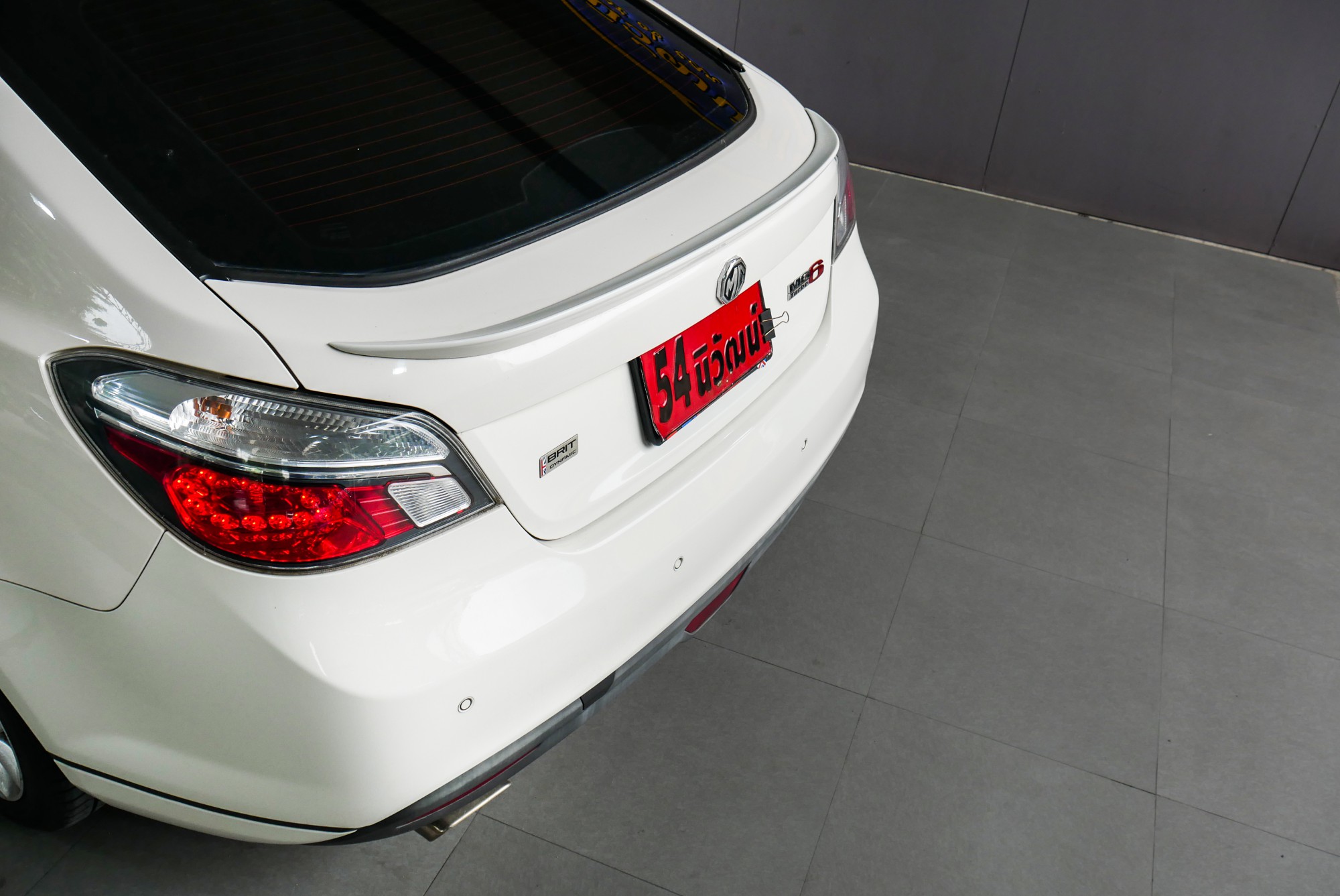 MG MG6 Fastback ปี 2014 สีขาว