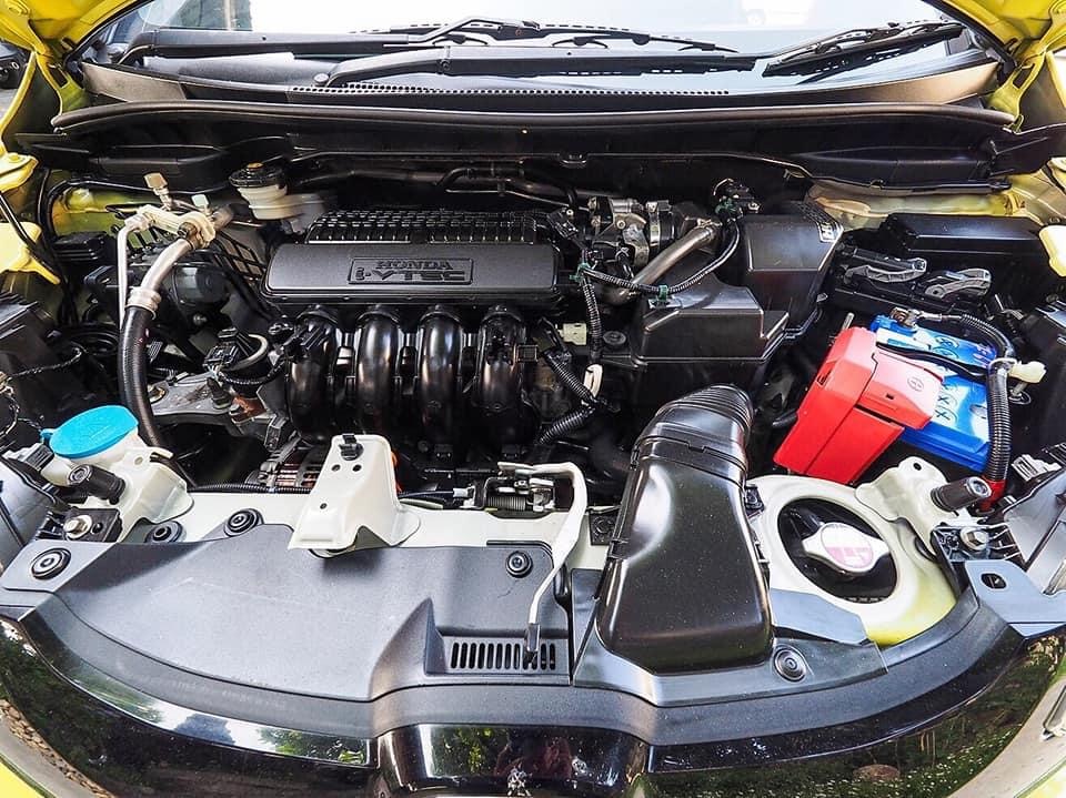 Honda Jazz GK ปี 2015 สีเหลือง (รูปที่ 14)