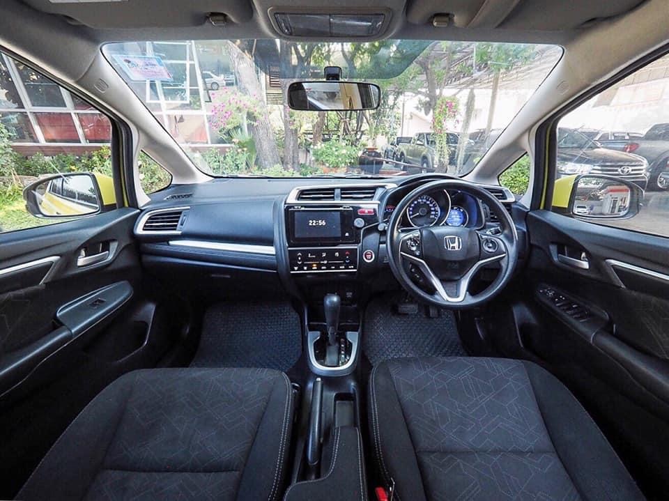 Honda Jazz GK ปี 2015 สีเหลือง (รูปที่ 3)