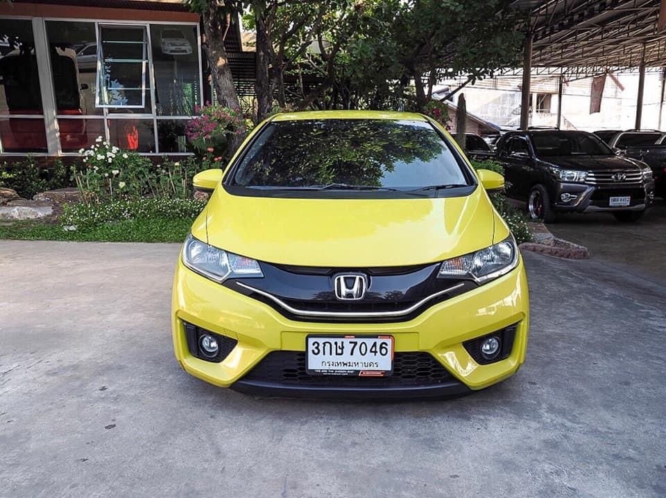 Honda Jazz GK ปี 2015 สีเหลือง (รูปที่ 2)