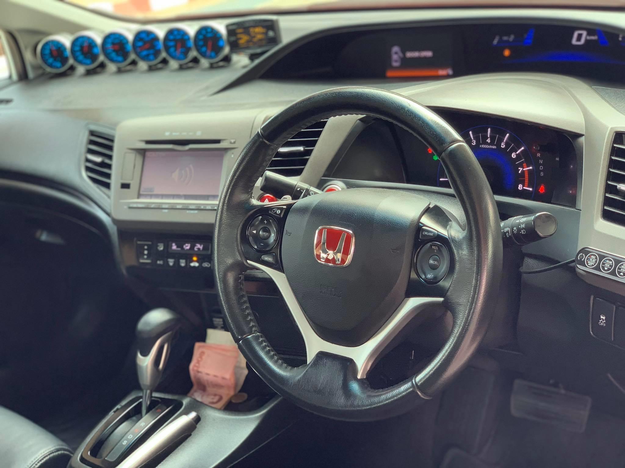Honda Civic FB ปี 2013 สีขาว (รูปที่ 12)