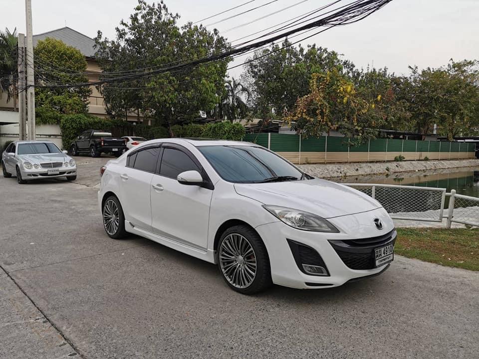 Mazda 3 ปี 2012 สีขาว (รูปที่ 2)