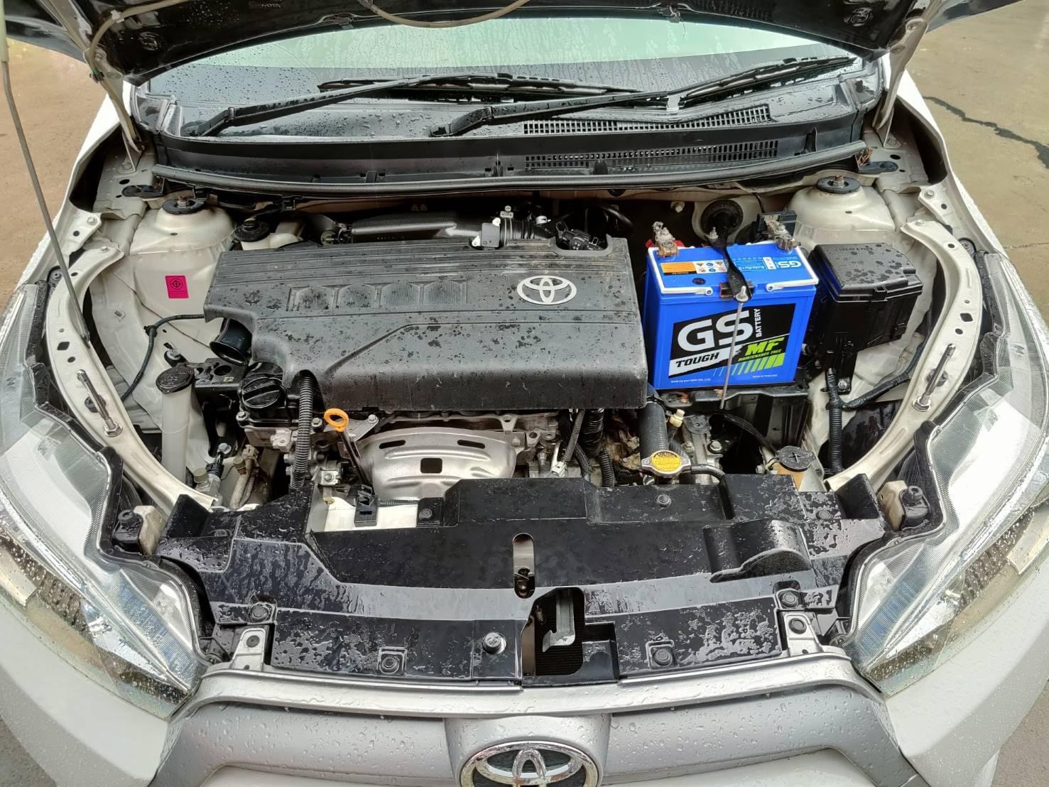 Toyota Yaris ปี 2014 สีขาว (รูปที่ 20)