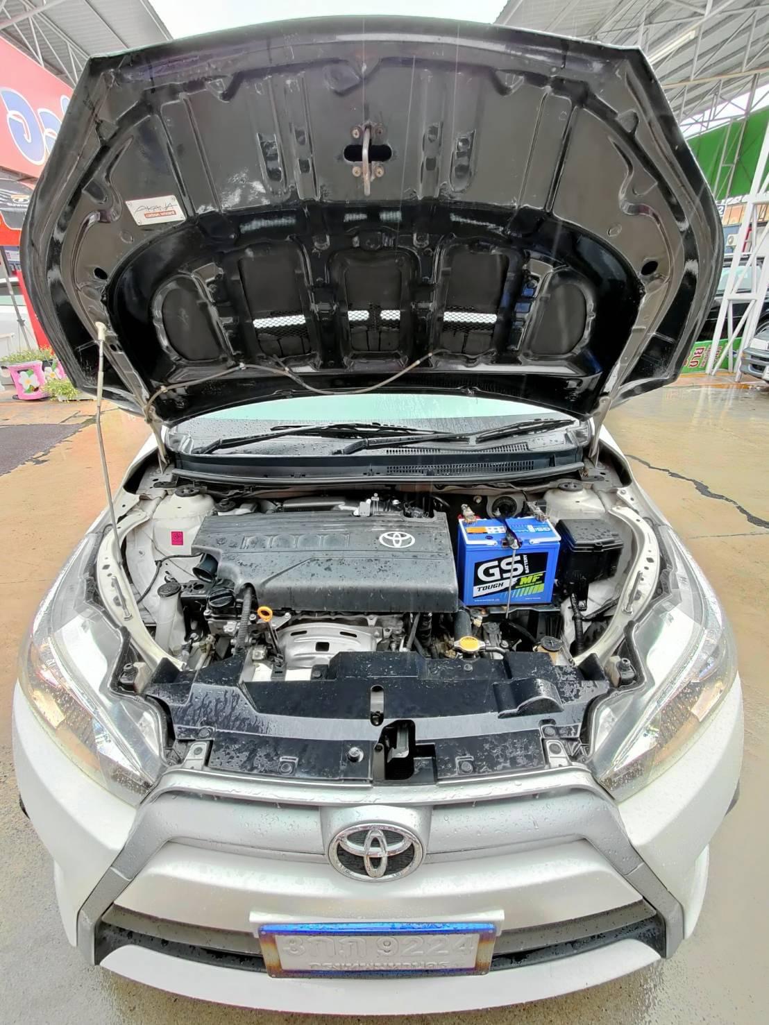 Toyota Yaris ปี 2014 สีขาว (รูปที่ 19)