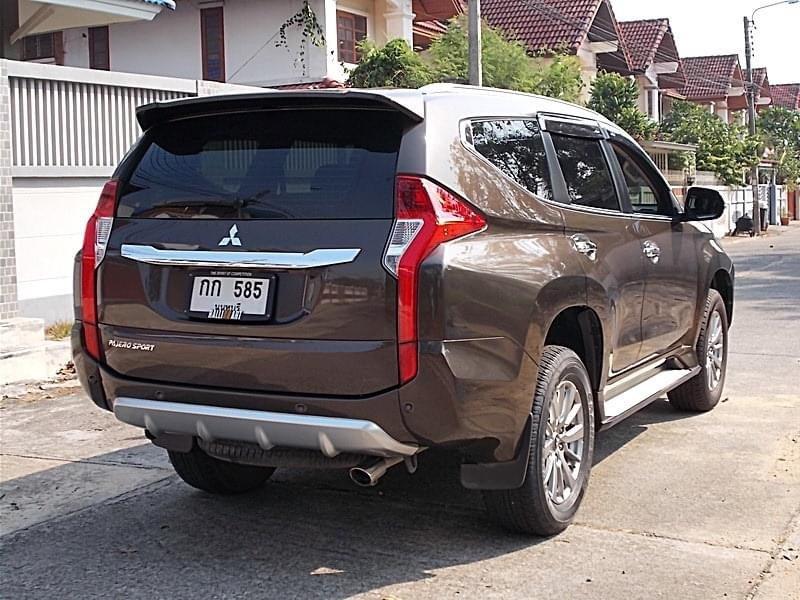 Mitsubishi Pajero Sport ปี 2016 สีน้ำตาล (รูปที่ 4)