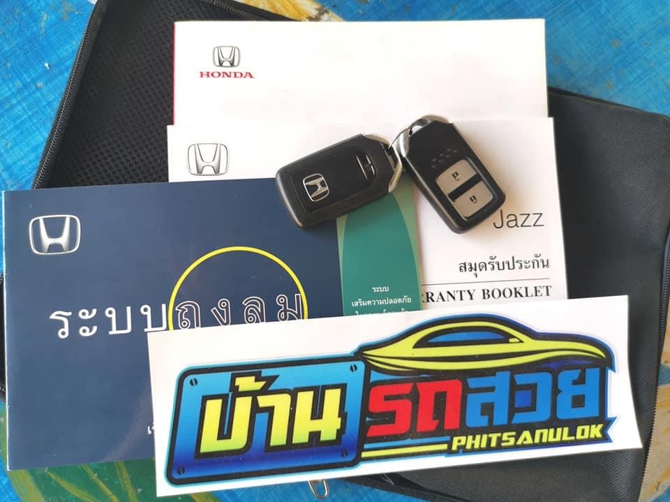 Honda Jazz GK ปี 2015 สีเหลือง (รูปที่ 8)