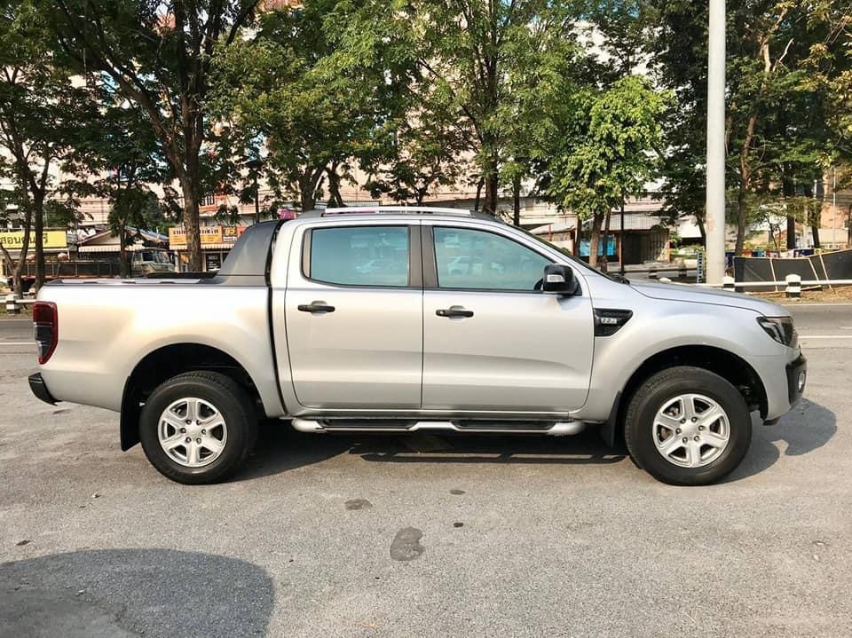 Ford Ranger Hi-Rider (4 ประตู) ปี 2015 สีเงิน (รูปที่ 3)