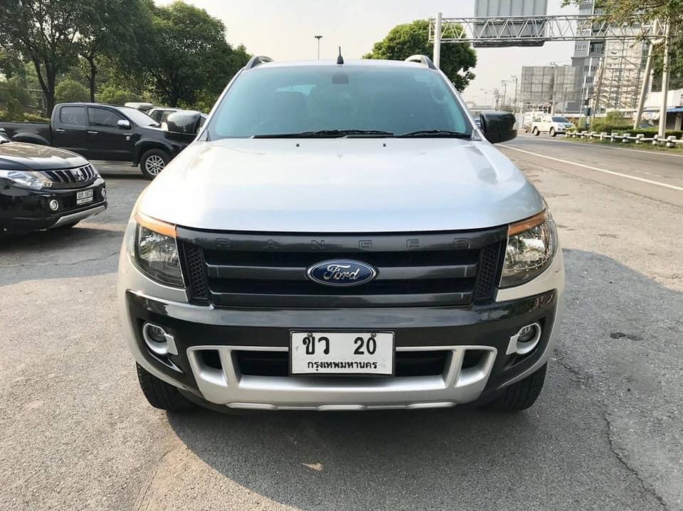 Ford Ranger Hi-Rider (4 ประตู) ปี 2015 สีเงิน