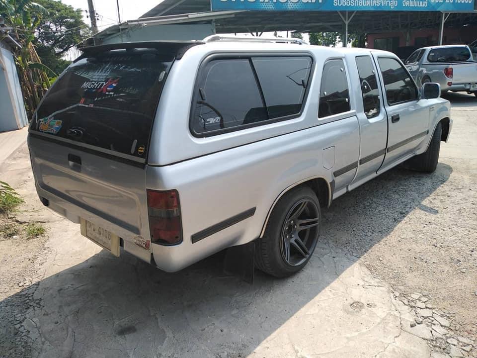 Toyota Hilux Mighty-x ปี 1998 สีเงิน (รูปที่ 4)