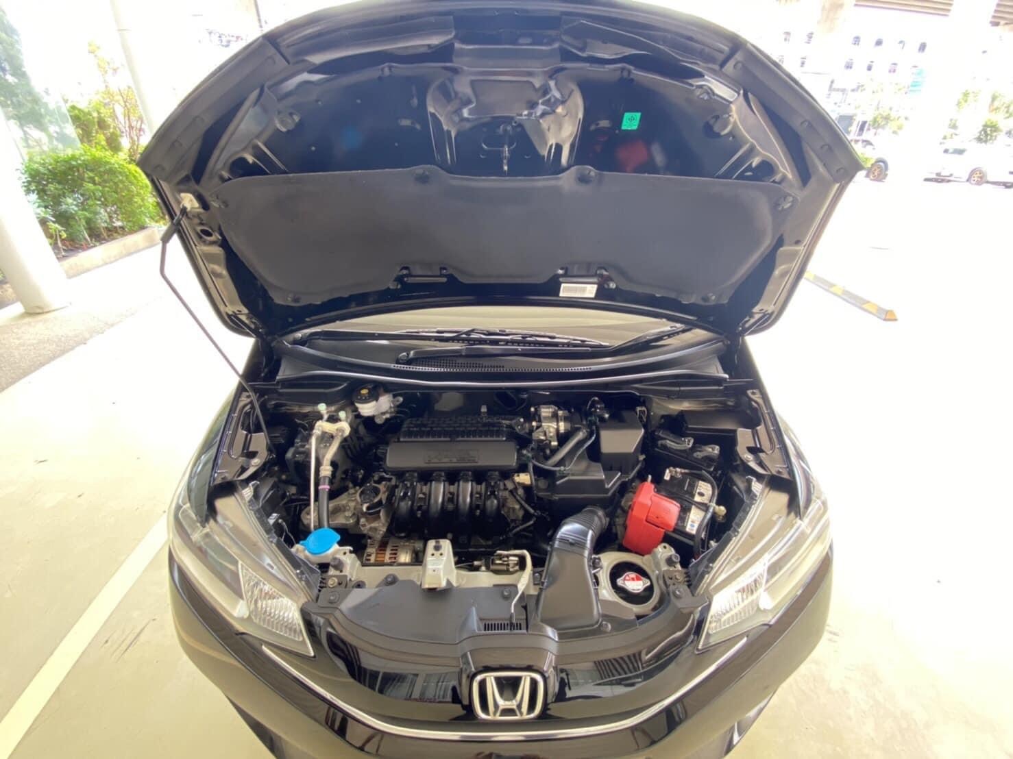 Honda Jazz GK ปี 2016 สีดำ (รูปที่ 10)