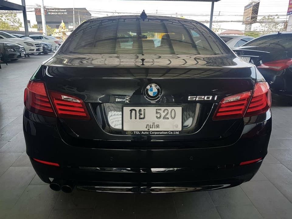 BMW 5 Series F10 520i ปี 2012 สีดำ (รูปที่ 2)