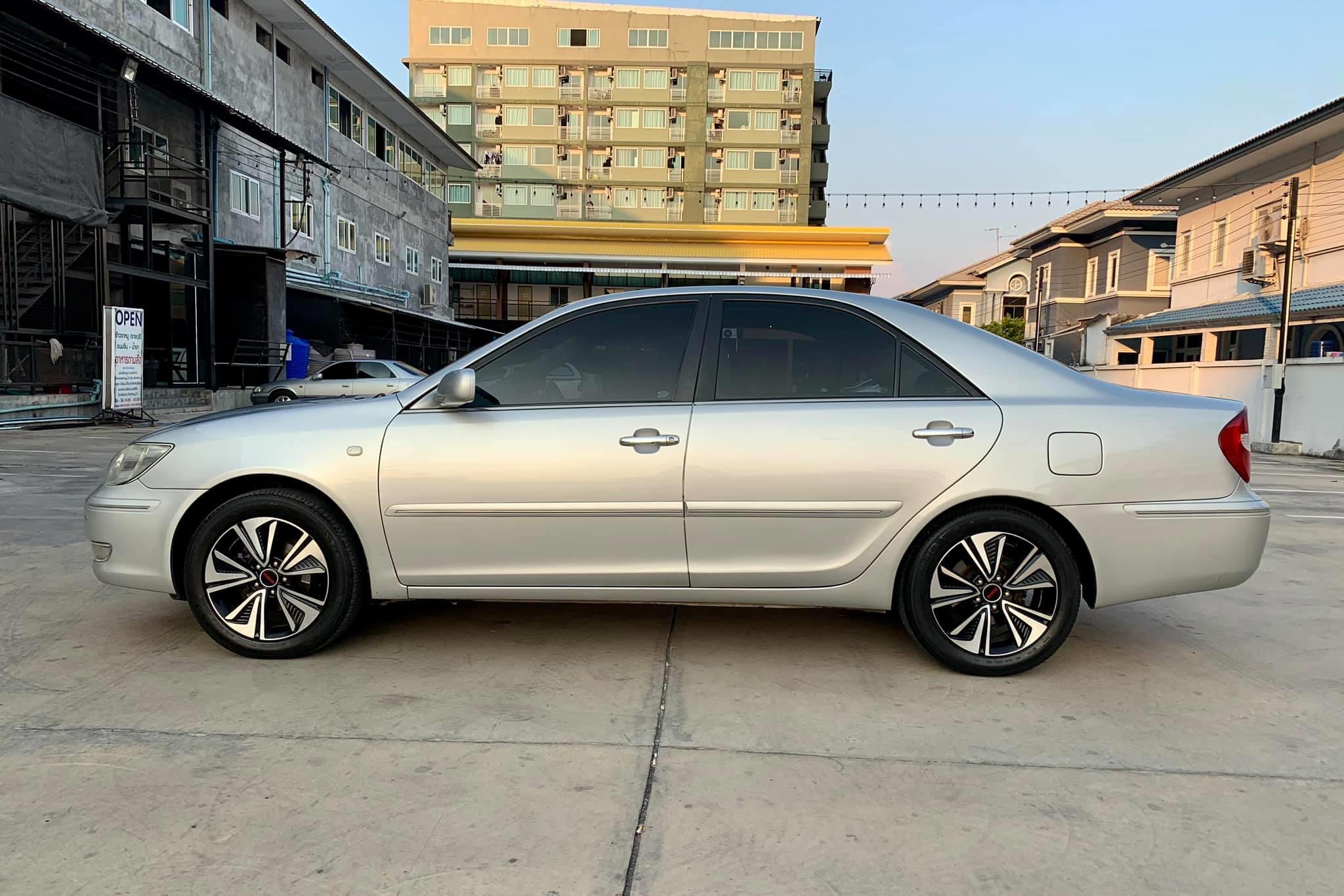 Toyota Camry (ACV30) ปี 2003 สีเงิน (รูปที่ 4)