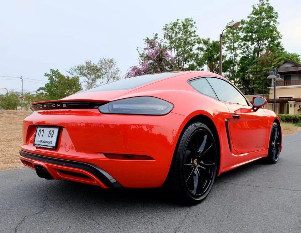 Porsche Boxster (Cayman) 718 Cayman GTS ปี 2018 สีแดง (รูปที่ 6)