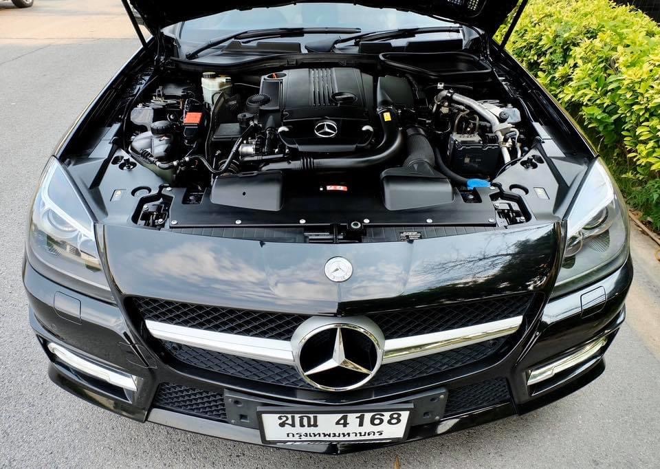 Mercedes-Benz SLK-Class R172 SLK200 ปี 2012 สีดำ (รูปที่ 10)