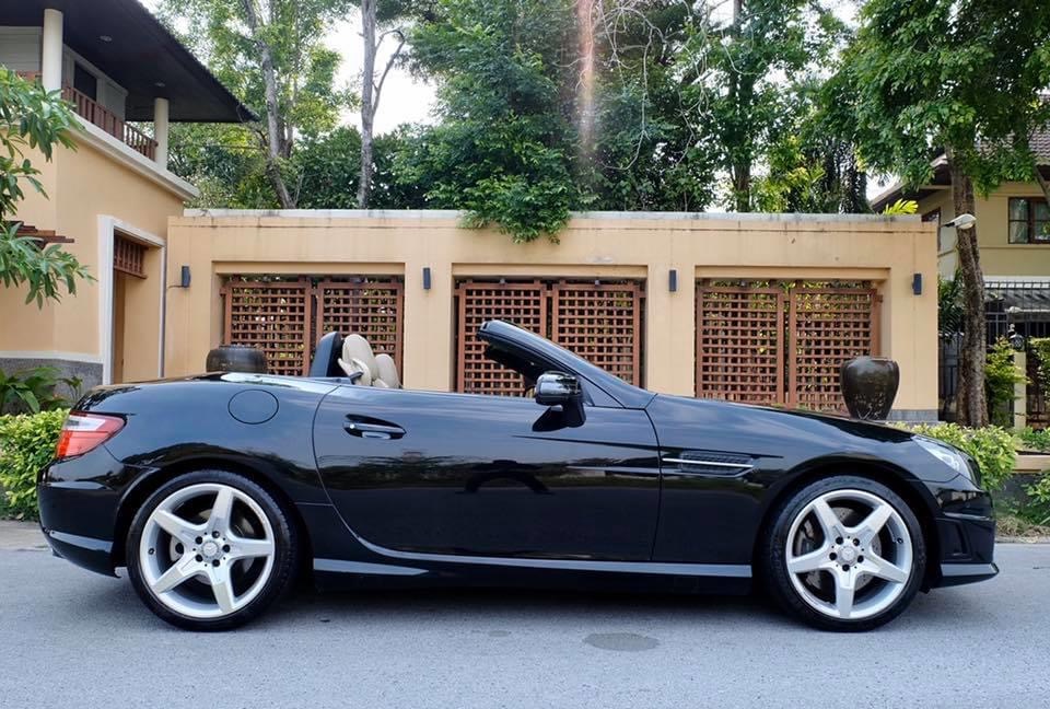 Mercedes-Benz SLK-Class R172 SLK200 ปี 2012 สีดำ (รูปที่ 4)