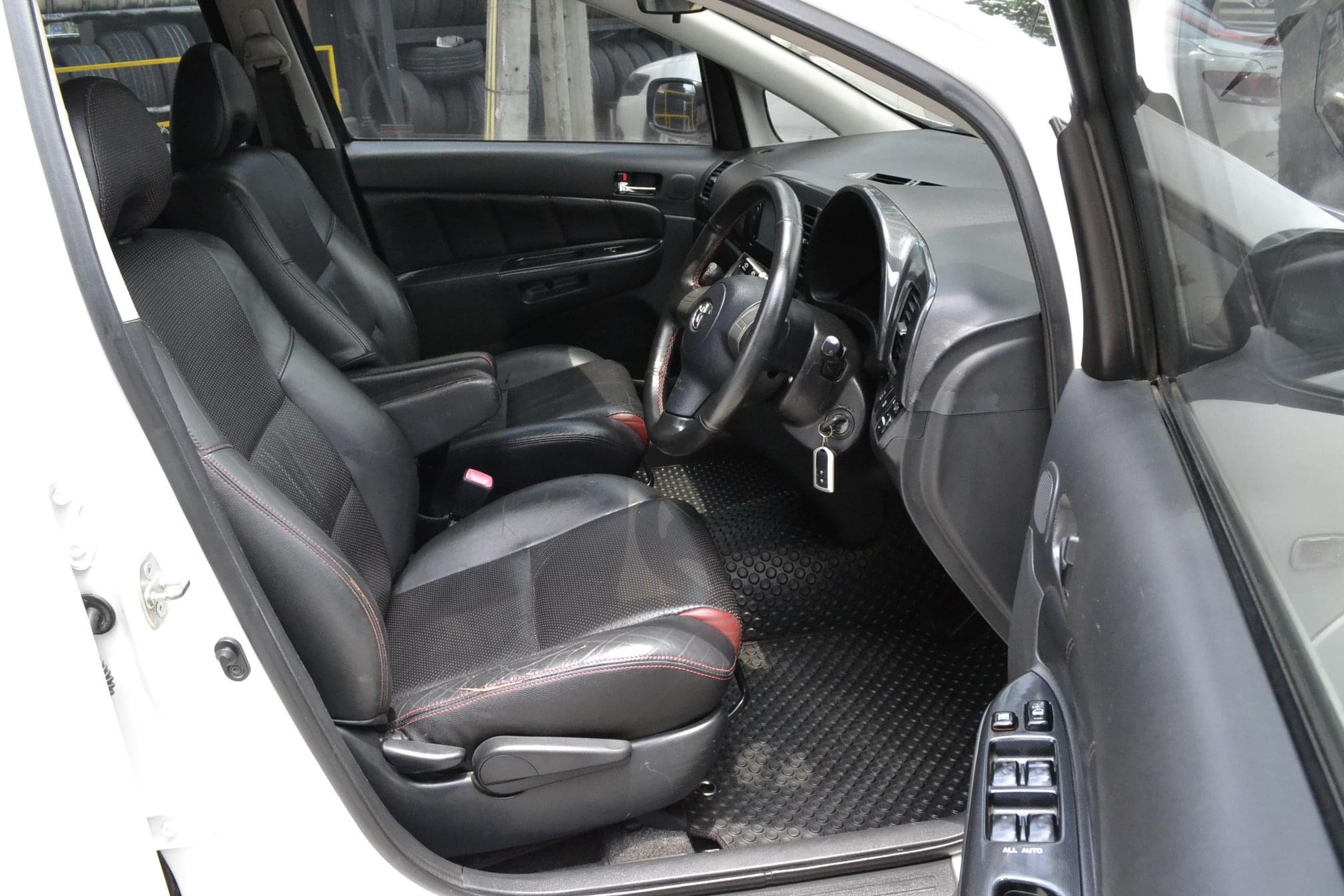 Toyota Wish ปี 2007 สีขาว (รูปที่ 5)