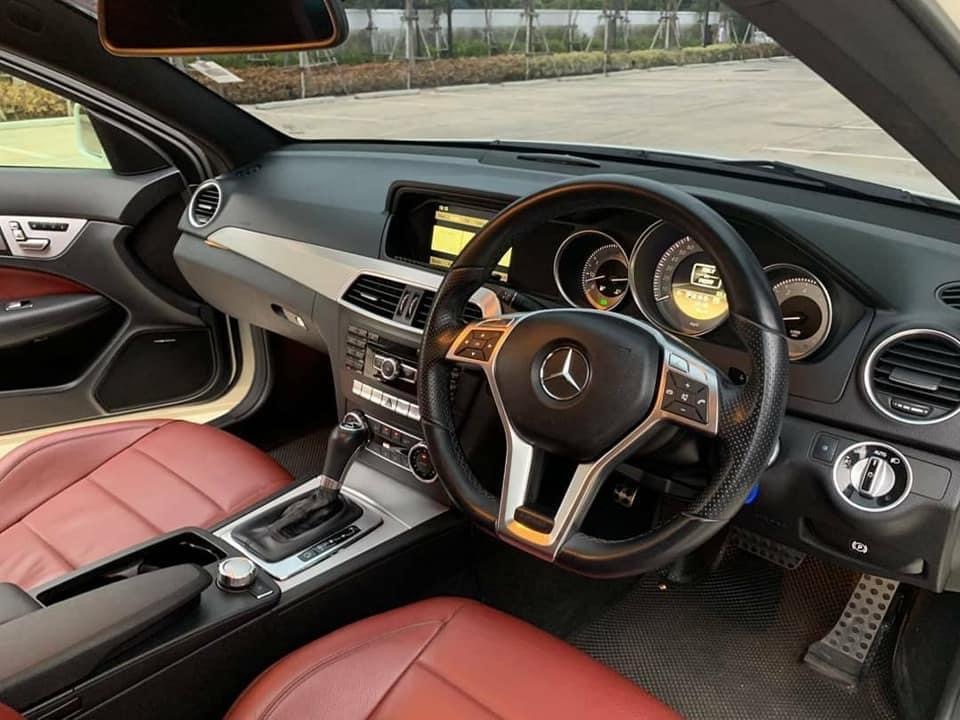 Mercedes-Benz C-Class C204 C180 ปี 2012 สีขาว (รูปที่ 8)