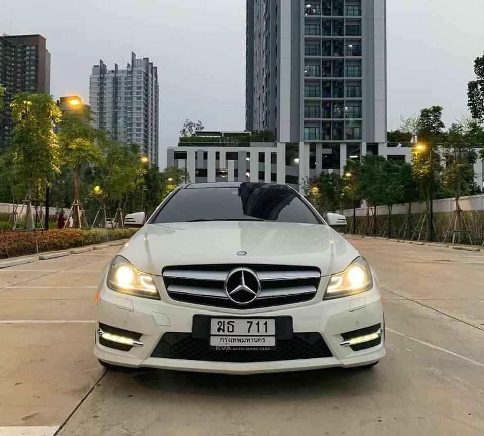 Mercedes-Benz C-Class C204 C180 ปี 2012 สีขาว