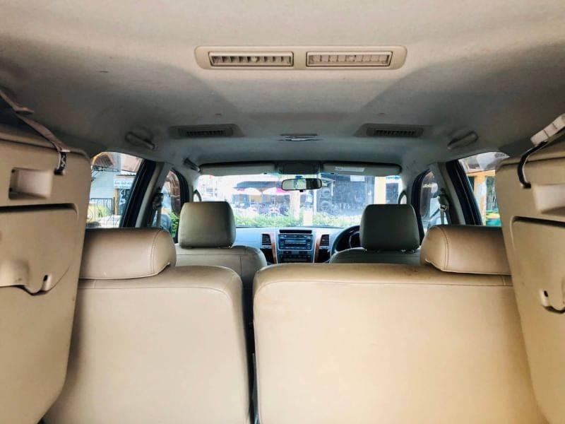 Toyota Fortuner ไมเนอร์เชนจ์ 1 ปี 2008 สีเงิน (รูปที่ 11)