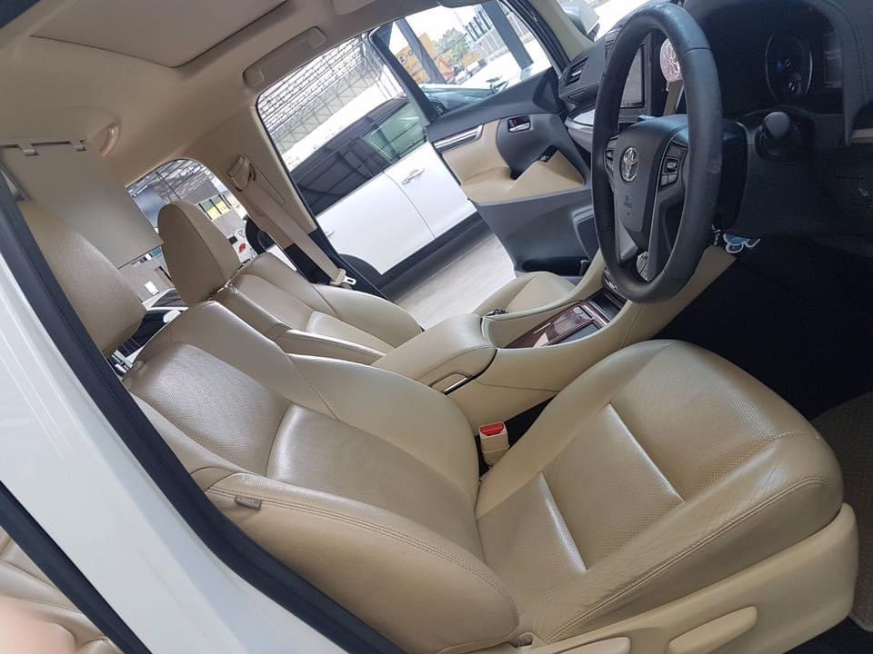 Toyota Vellfire ปี 2017 สีขาว (รูปที่ 5)