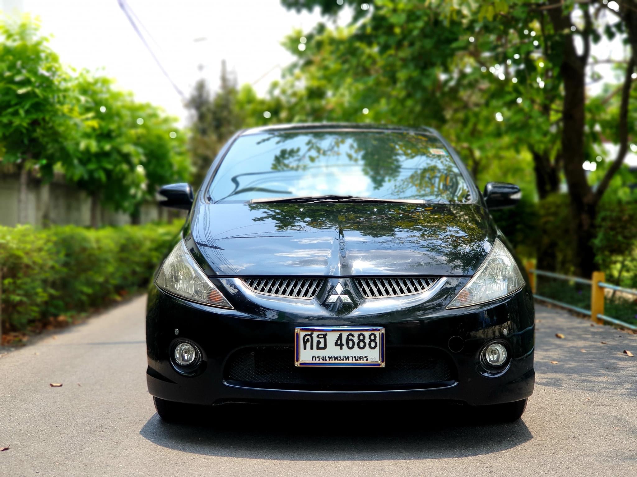 Mitsubishi Space Wagon ปี 2005 สีดำ (รูปที่ 3)