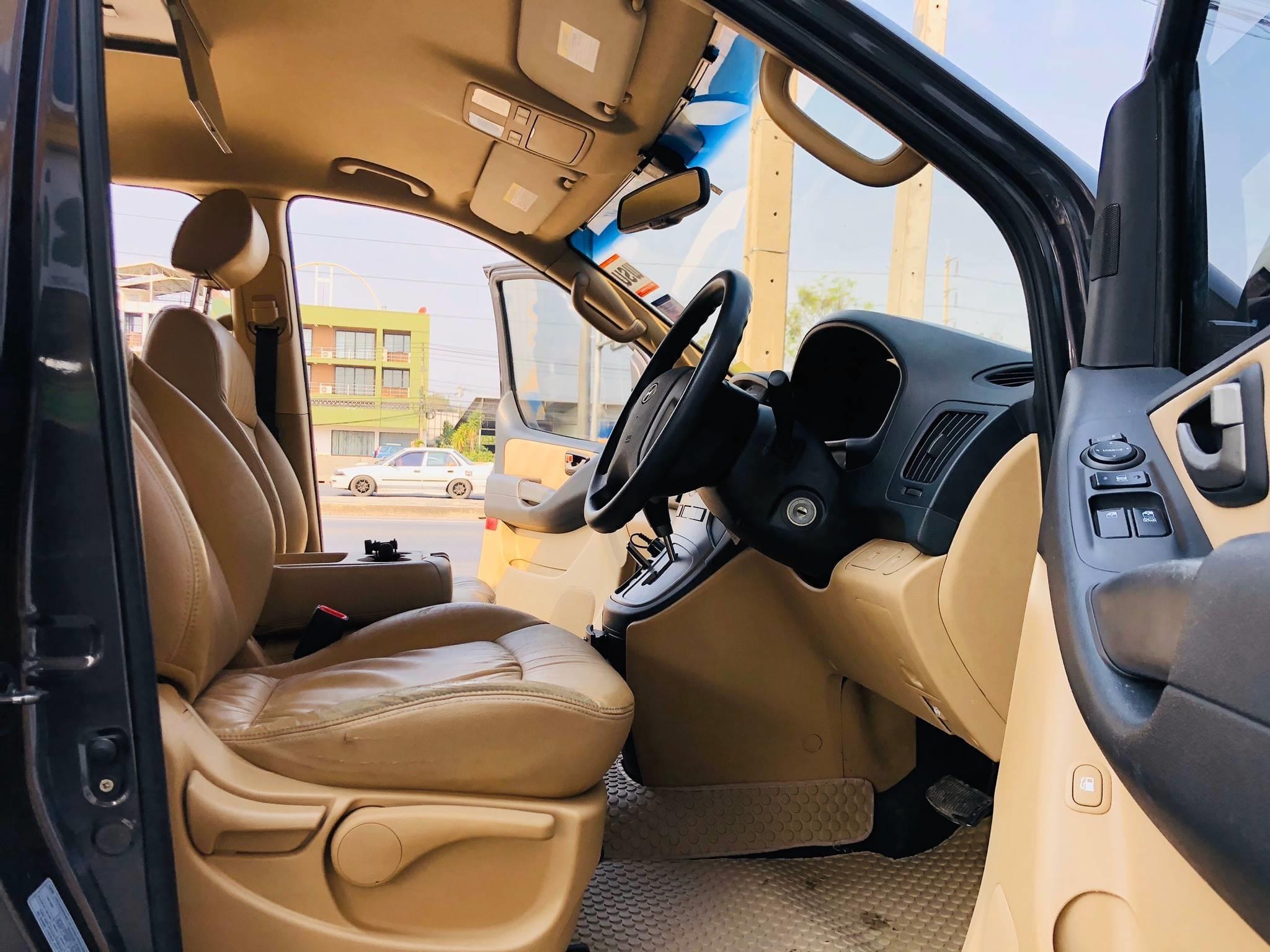 Hyundai H-1 ปี 2009 สีเทา (รูปที่ 8)