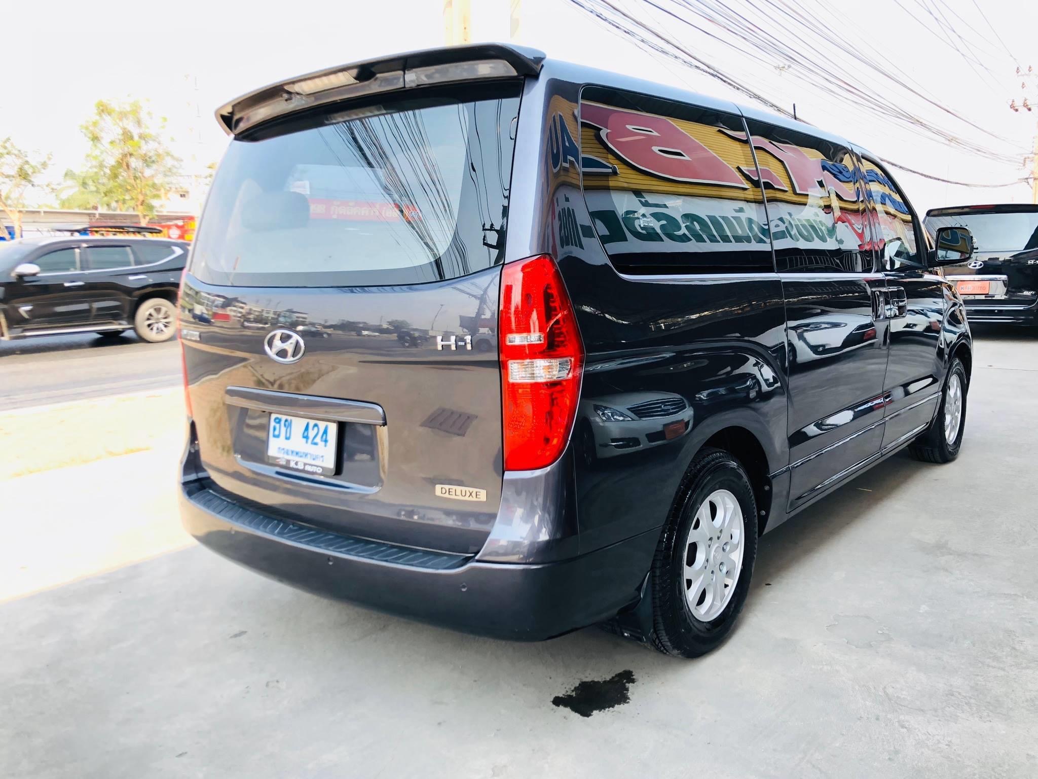 Hyundai H-1 ปี 2009 สีเทา (รูปที่ 2)