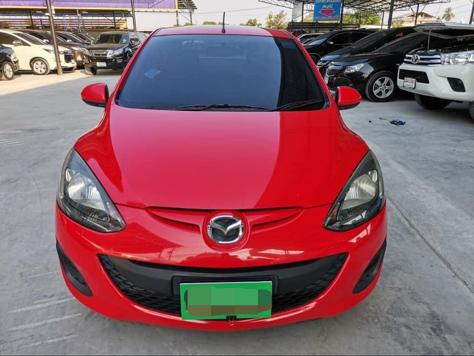 Mazda 2 Elegance (4 ประตู) ปี 2011 สีแดง