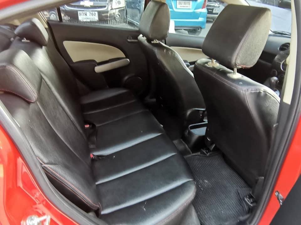 Mazda 2 Elegance (4 ประตู) ปี 2011 สีแดง (รูปที่ 5)