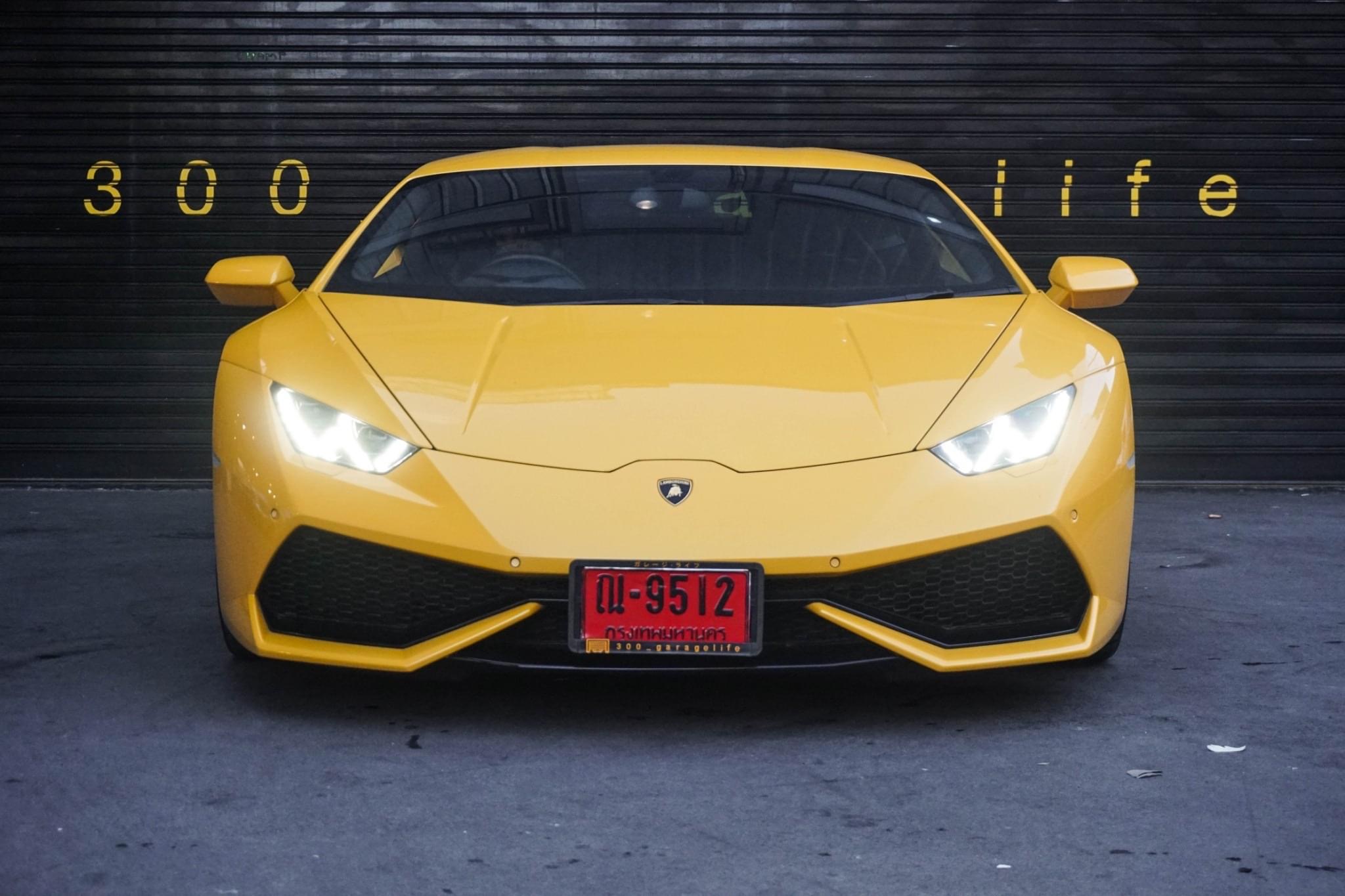 Lamborghini Huracan ปี 2016 สีเหลือง