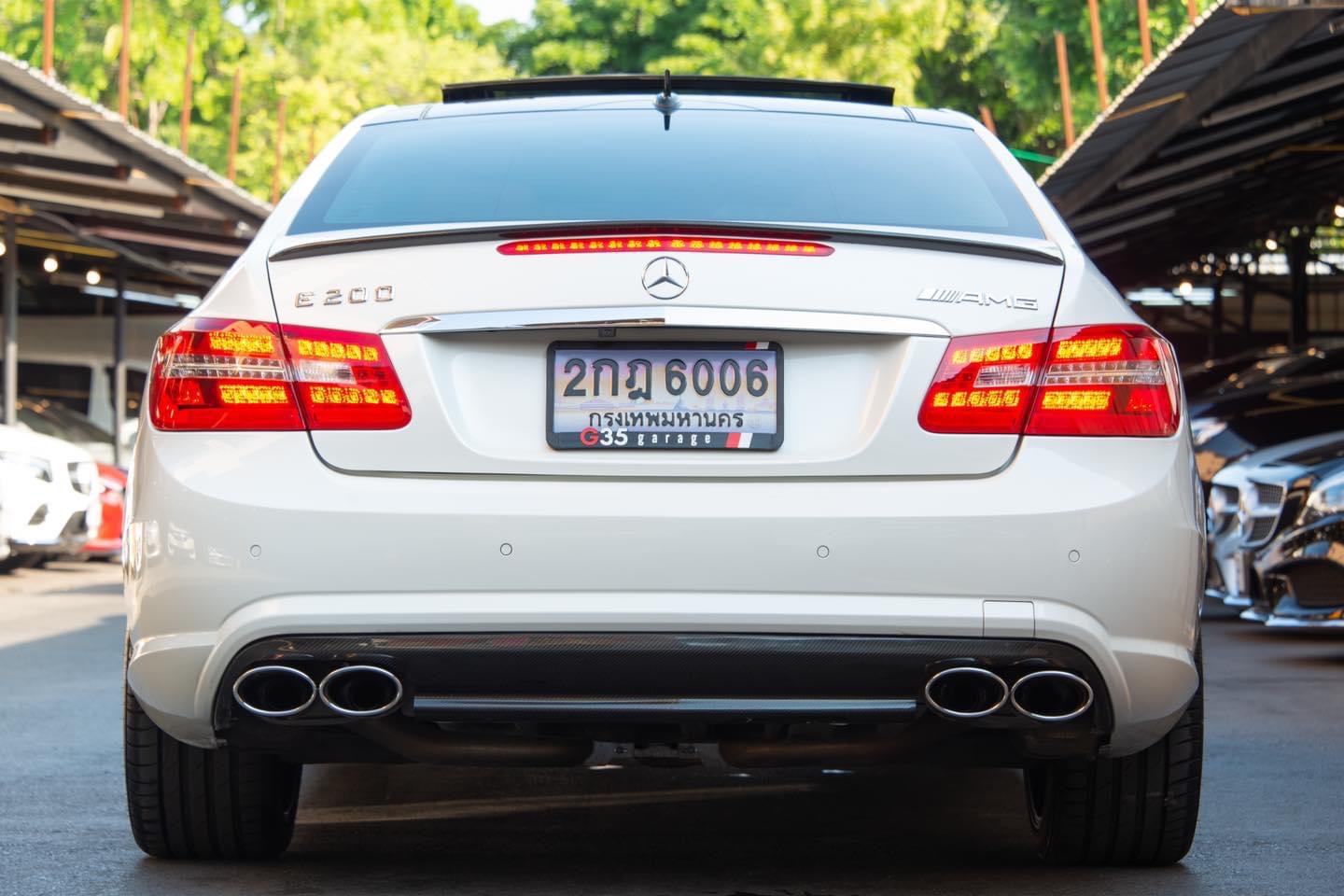Mercedes-Benz E-Class C207 E200 ปี 2012 สีขาว (รูปที่ 4)