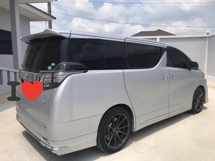 Toyota Vellfire ปี 2016 สีเทา (รูปที่ 5)