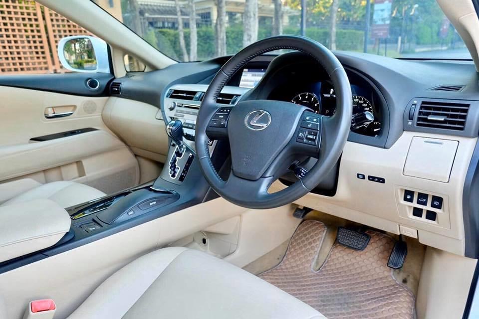 Lexus RX270 ปี 2011 สีขาว (รูปที่ 11)