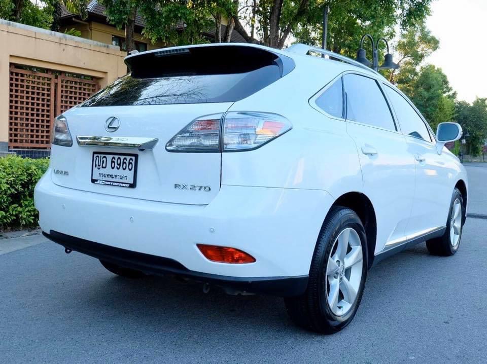 Lexus RX270 ปี 2011 สีขาว