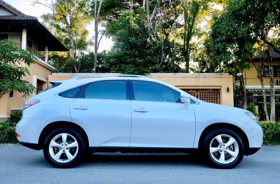 Lexus RX270 ปี 2011 สีขาว